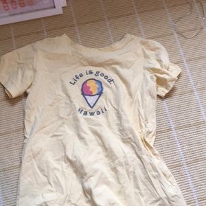 Light yellow life is good top Medium